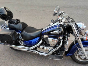Suzuki Intruder