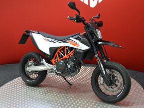 KTM 690