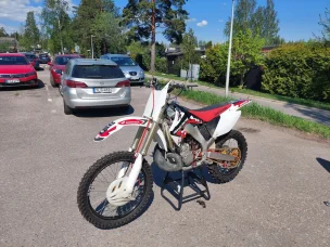 Honda CR