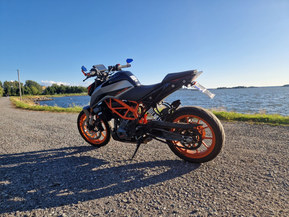 KTM 390