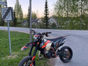 KTM 125
