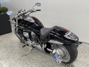 Suzuki Intruder
