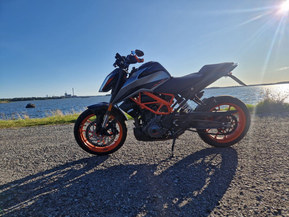 KTM 390