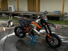 KTM 125
