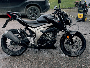 Suzuki GSX-S