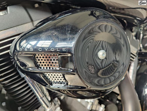 Harley-Davidson Dyna