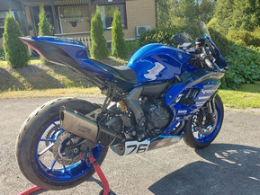 Yamaha YZF-R7