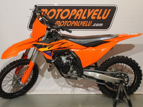 KTM 125