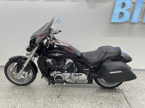 Suzuki Intruder