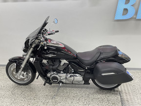 Suzuki Intruder