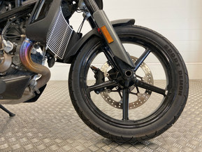 Husqvarna Svartpilen