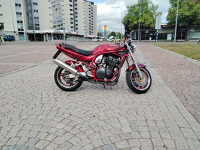 Suzuki GSF