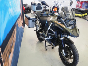 BMW R