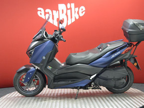 Yamaha X-MaX