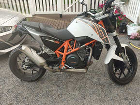 KTM 690