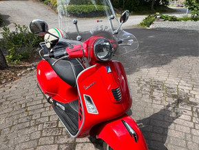 Vespa GTS