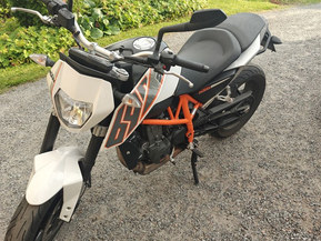 KTM 690