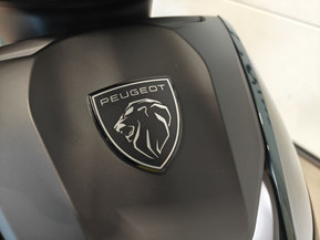 Peugeot Speedfight 4