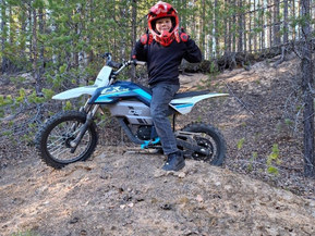 CFMOTO CX-5E