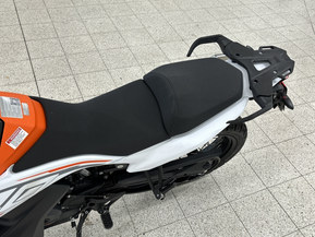 KTM 790