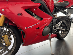 Triumph Daytona