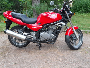 Kawasaki ER-5