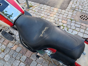 Suzuki VL