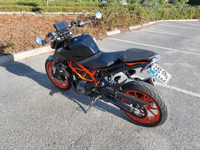 KTM 390