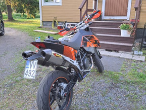 KTM 690