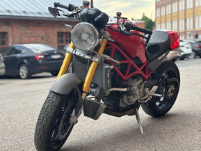 Ducati Monster