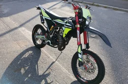 Fantic Motor Motard