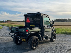 John Deere Gator