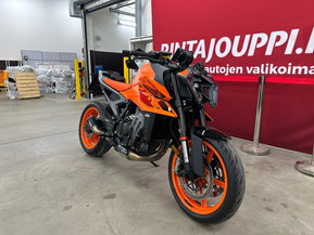 KTM 990