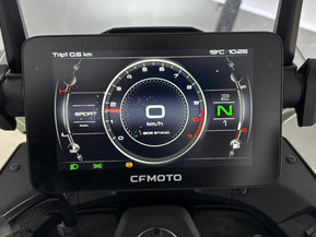 CFMOTO 800MT