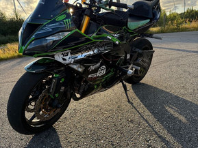 Kawasaki ZX-6R