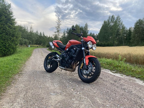 Triumph Street Triple