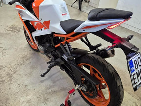 KTM 125