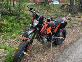 KTM 525