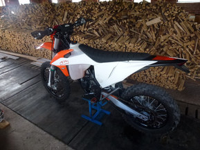 KTM 125