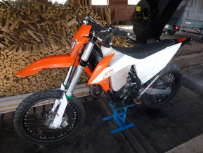 KTM 125