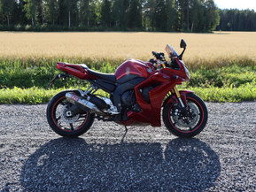 Yamaha FZ1-S