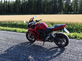 Yamaha FZ1-S