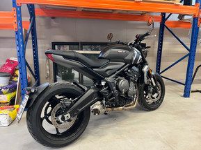Triumph Trident