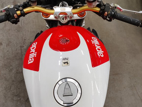 Aprilia Tuono