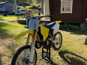 Suzuki RM