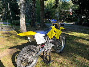Suzuki RM