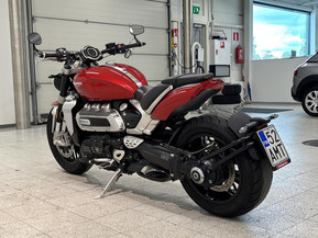 Triumph Rocket III