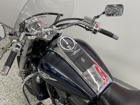 Suzuki Intruder