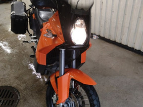 KTM 990
