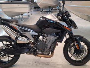 KTM 790